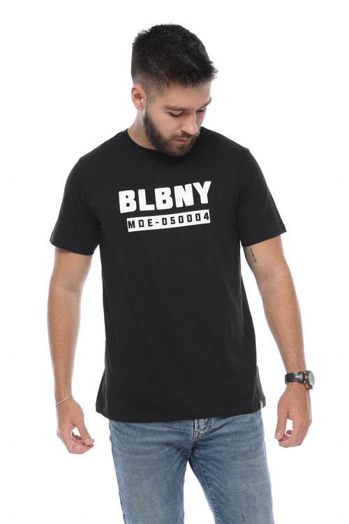 Camiseta Balbony Postal Code Negra - Balbony Colombia